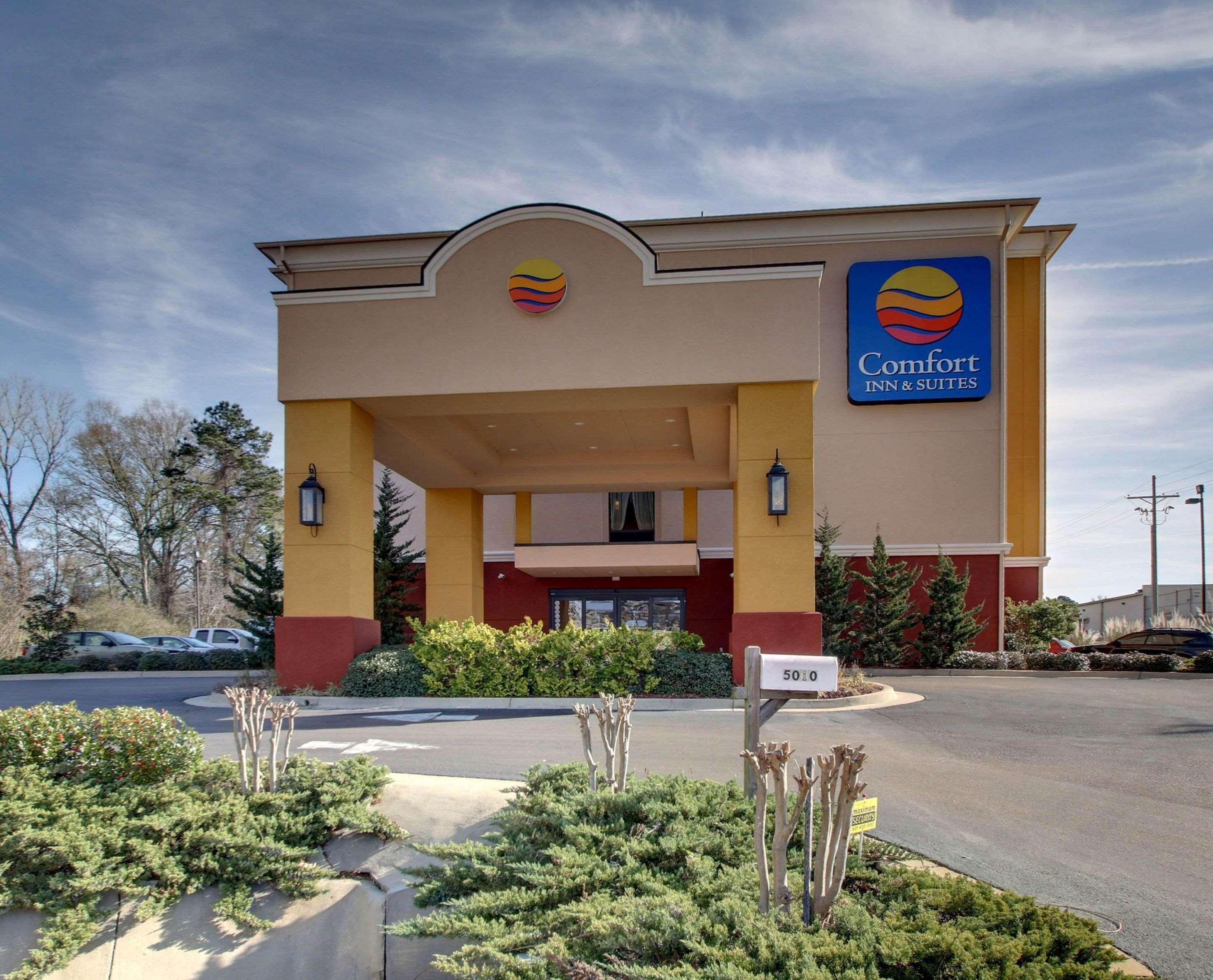 Comfort Inn & Suites Clinton Exterior photo